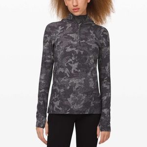 Lululemon Warm Stabilizer 1/2 Zip Hoodie Camo Black